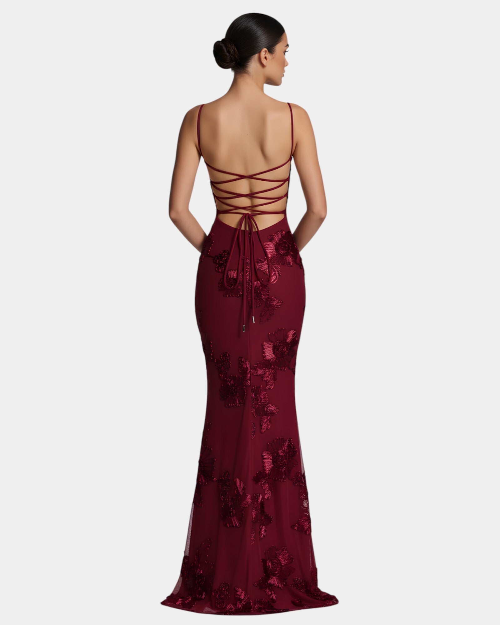 Inès | Ekstrawagancka elegancja