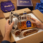 Butelka whisky - Wydanie z koparką